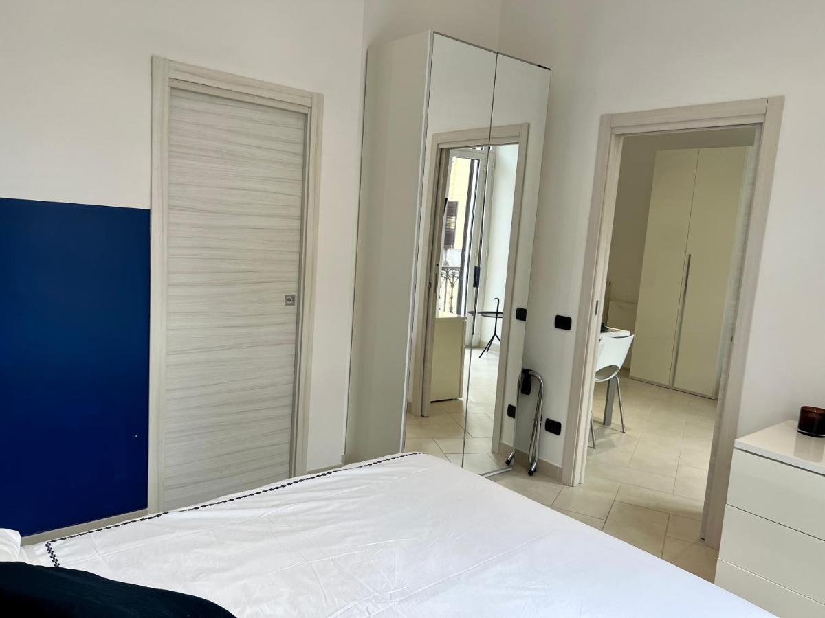 Duomo Inn Apartments Neapol Zewnętrze zdjęcie