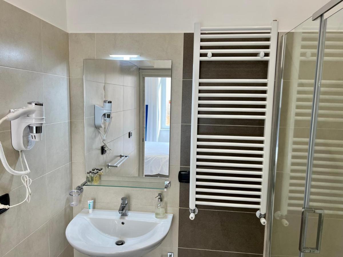 Duomo Inn Apartments Neapol Zewnętrze zdjęcie