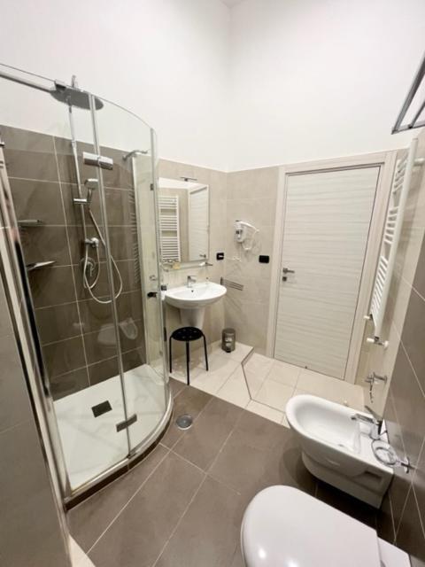Duomo Inn Apartments Neapol Zewnętrze zdjęcie
